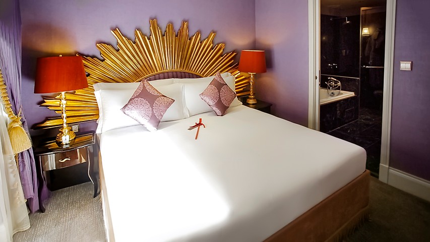 opulent suite the scarlet singapore hotel